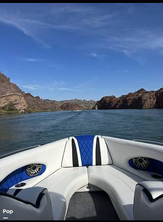 Slide: The Image of Essex 26DX 2023 - 15420296