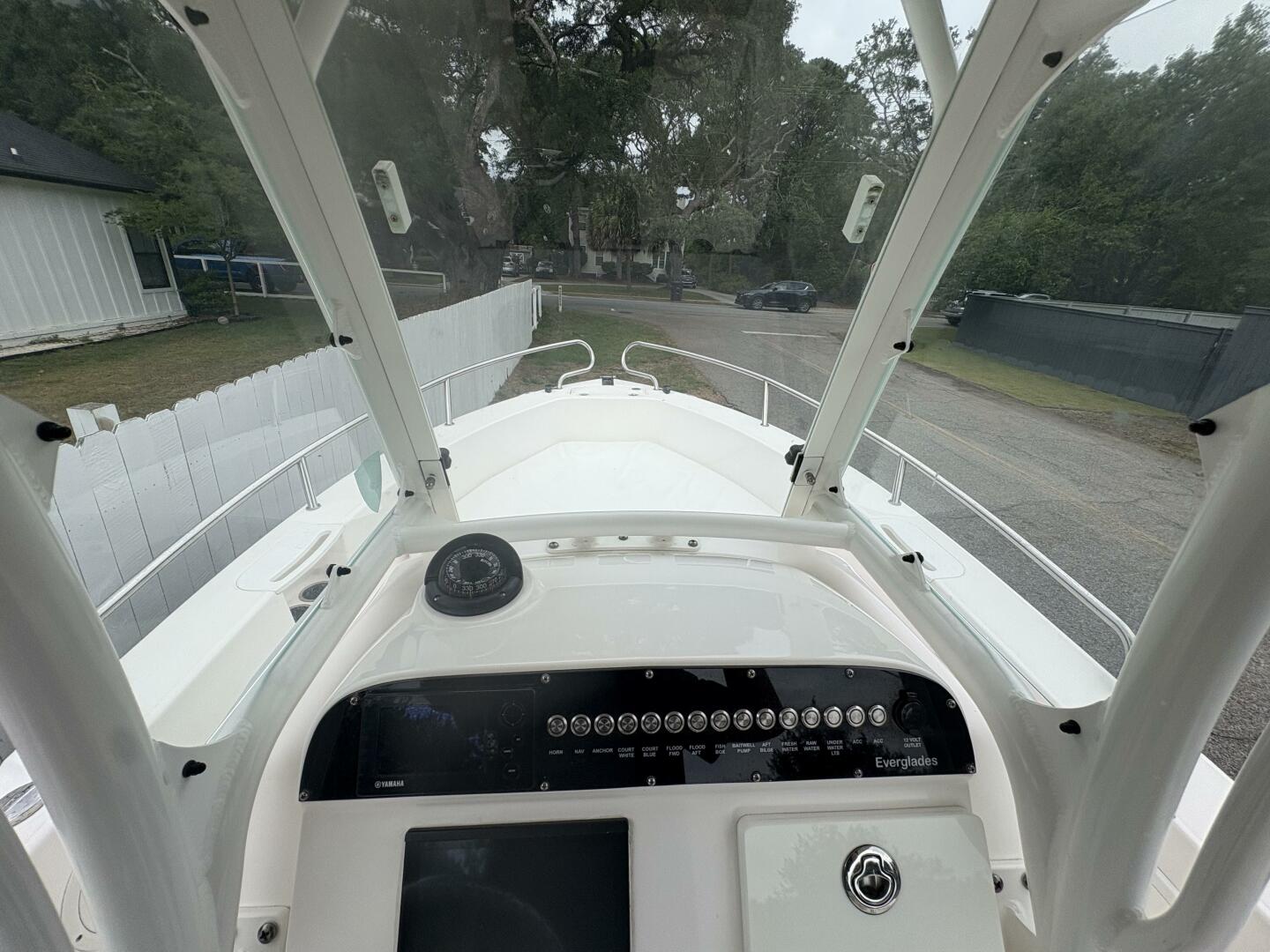 Slide: The Image of Everglades 230CC 2015 - 5294229