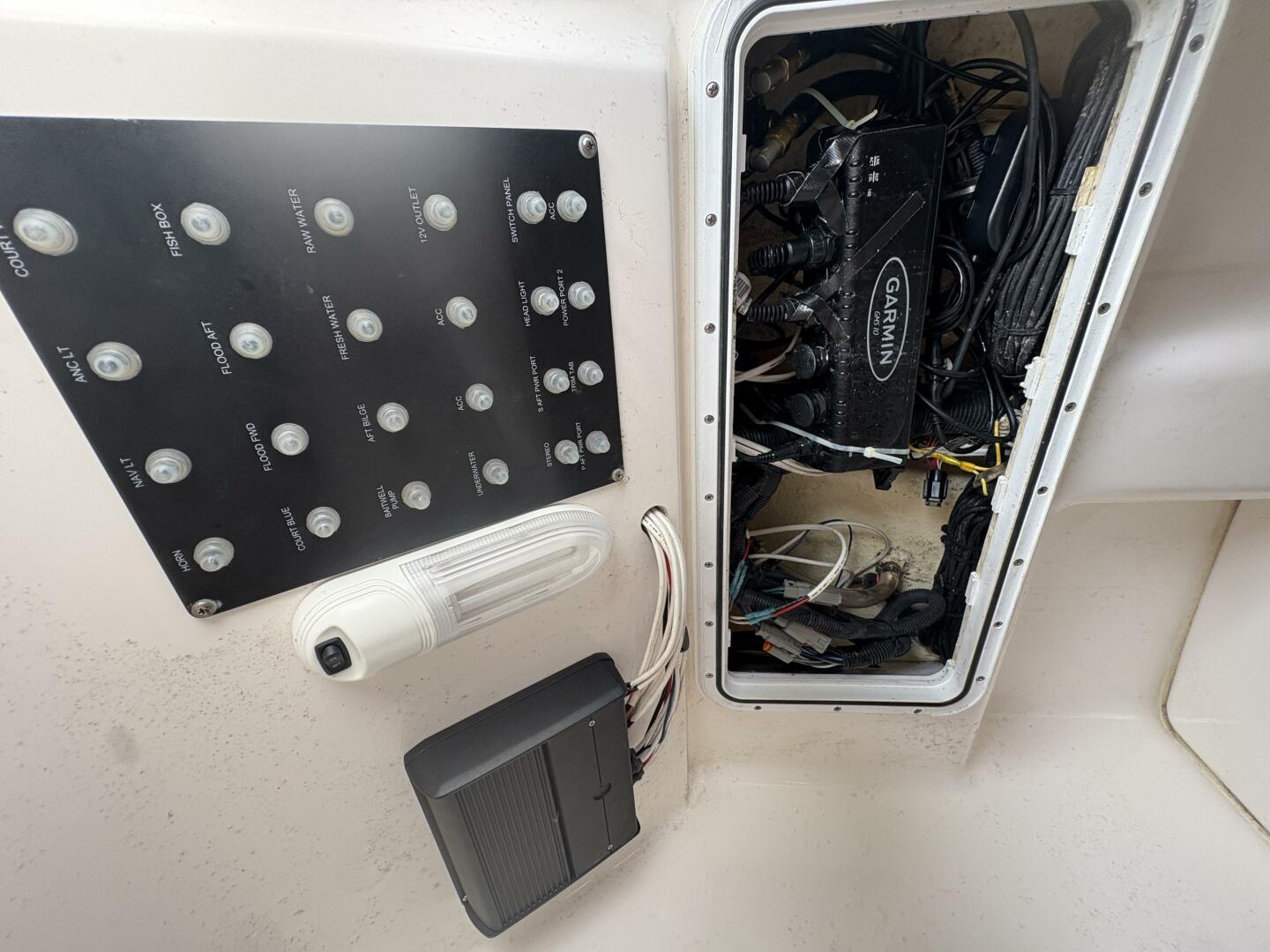 Slide: The Image of Everglades 230CC 2015 - 5294235