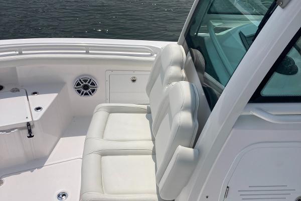 Slide: The Image of custom bow seats - 6