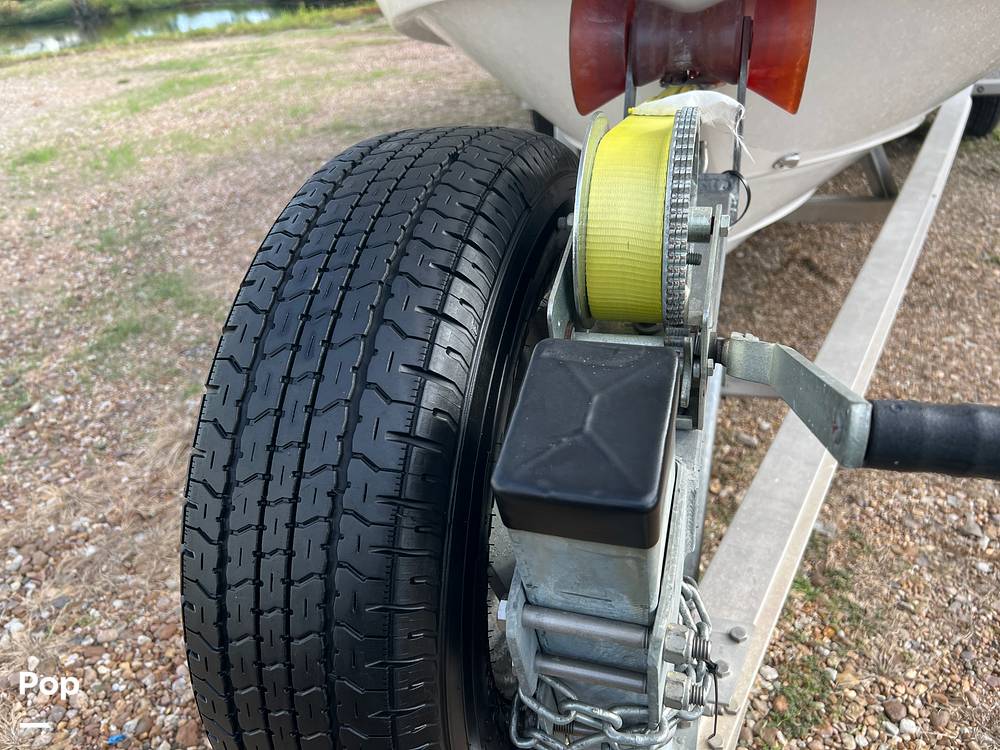 Slide: The Image of Spare tire - 15891464
