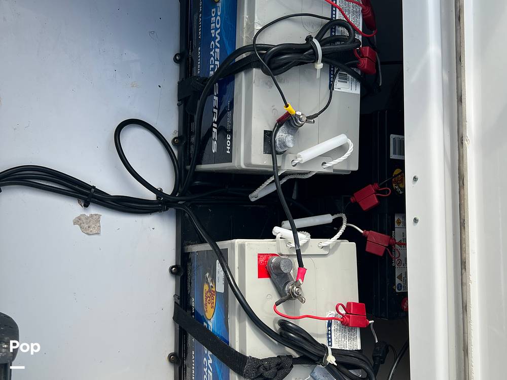 Slide: The Image of Trolling Motor Batteries - 15891524