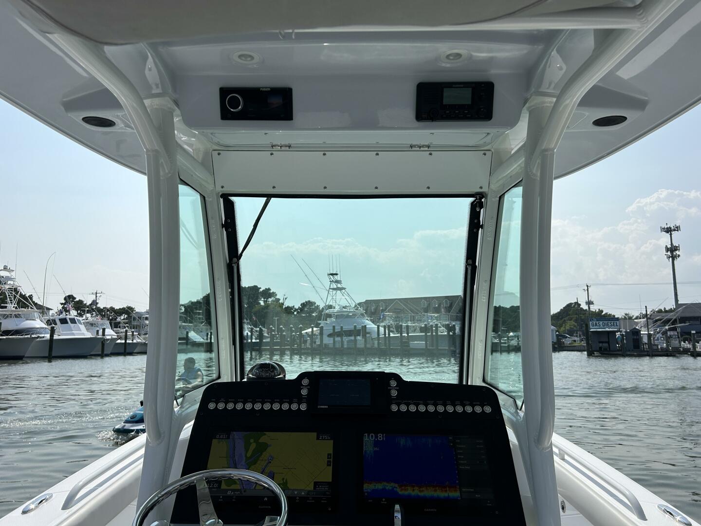 Slide: The Image of Everglades 273 Center Console 2022 - 4874951