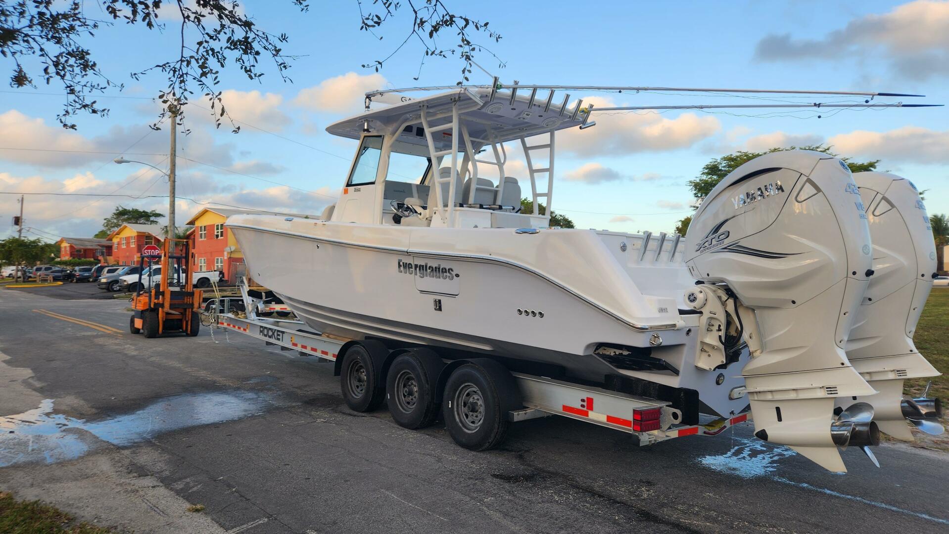 Slide: The Image of Everglades 355 CC 2019 - 4622611
