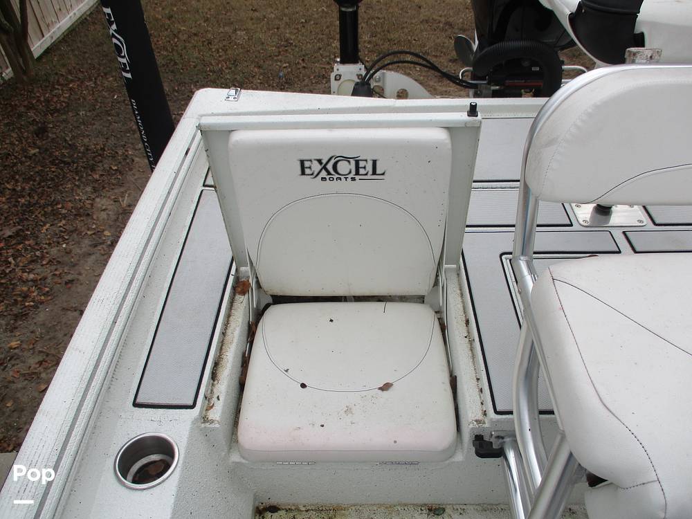 Slide: The Image of Excel Bay Pro 220 2022 - 13553252