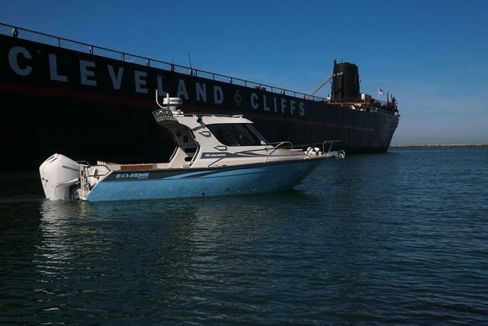 Slide: The Image of Starboard Side of the 2024 Extreme Boats 795 Walk Around 26' of Cleveland Ohio Port Side of the 2024 Extreme Boats 795 Walk Around 26'  - 5184983