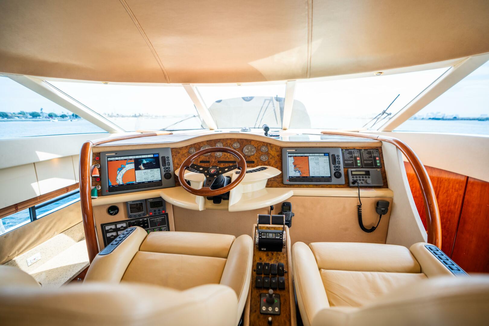 Slide: The Image of Fairline 62 Squadron 2002 - 4975697