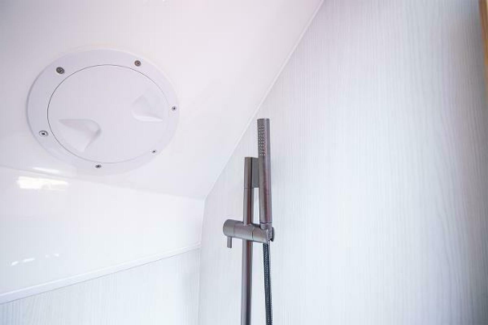 Slide: The Image of Fairline F Line 33 2021 - 3971956