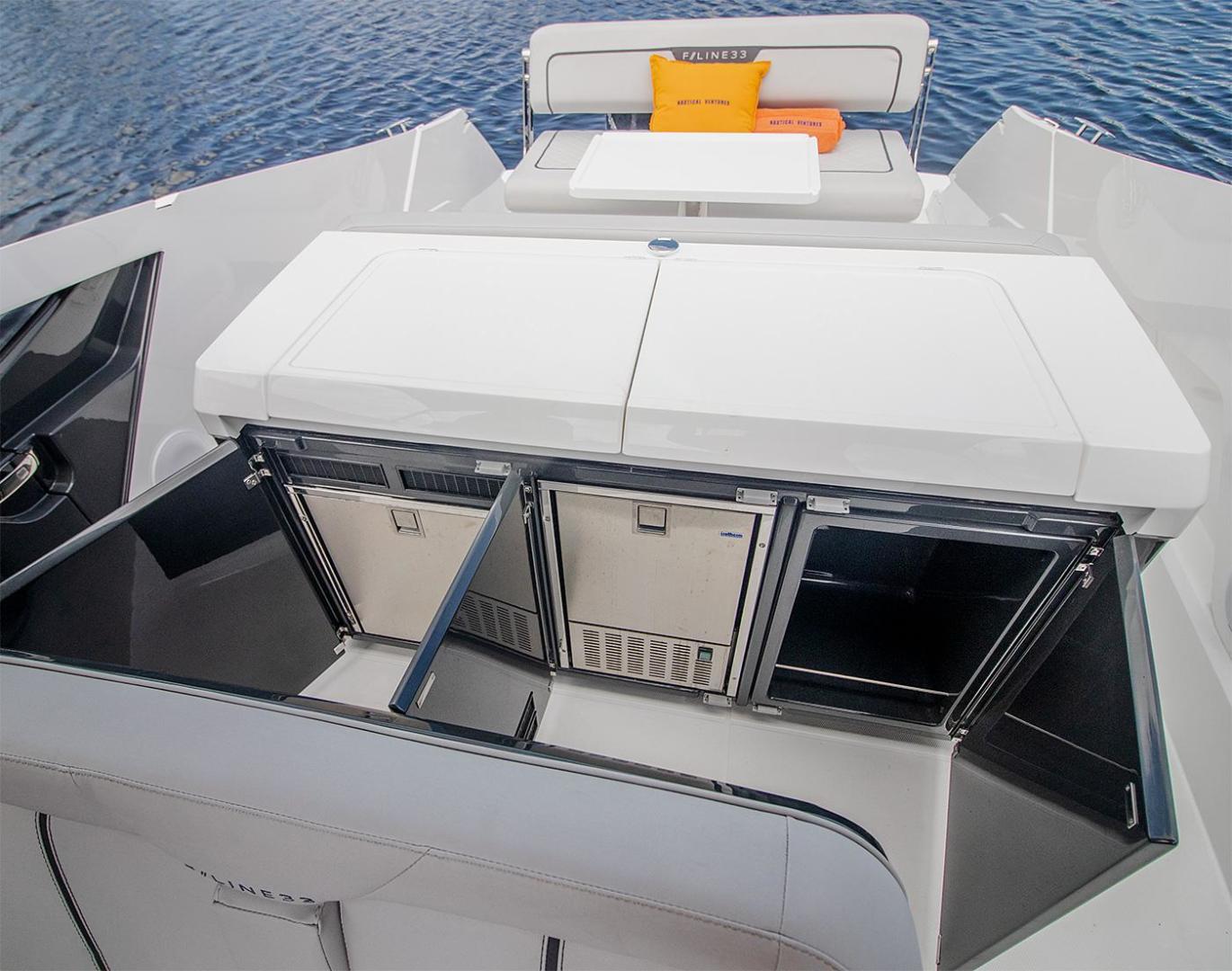 Slide: The Image of Fairline F Line 33 2022 - 3174875