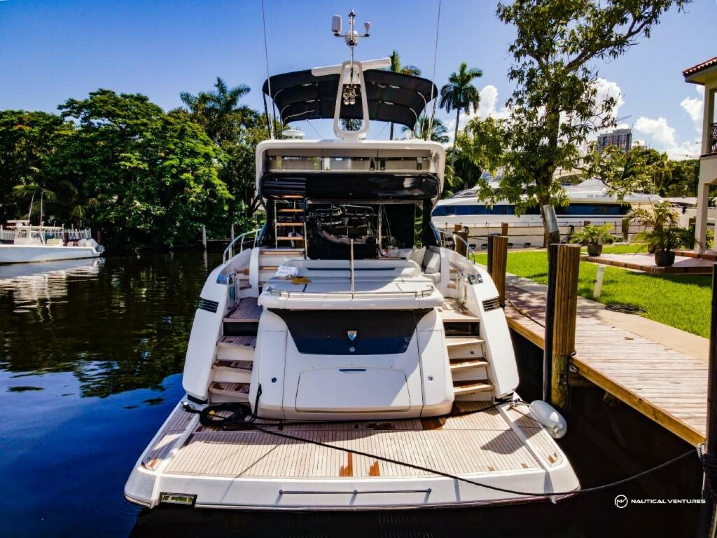 Slide: The Image of Fairline Phantom 65 2023 - 3971747