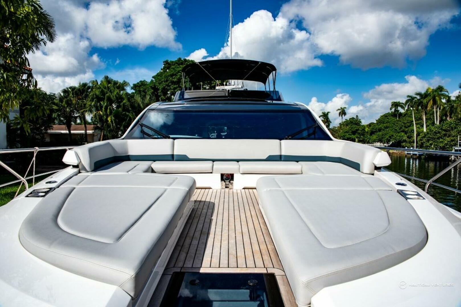 Slide: The Image of Fairline Phantom 65 2023 - 3971808
