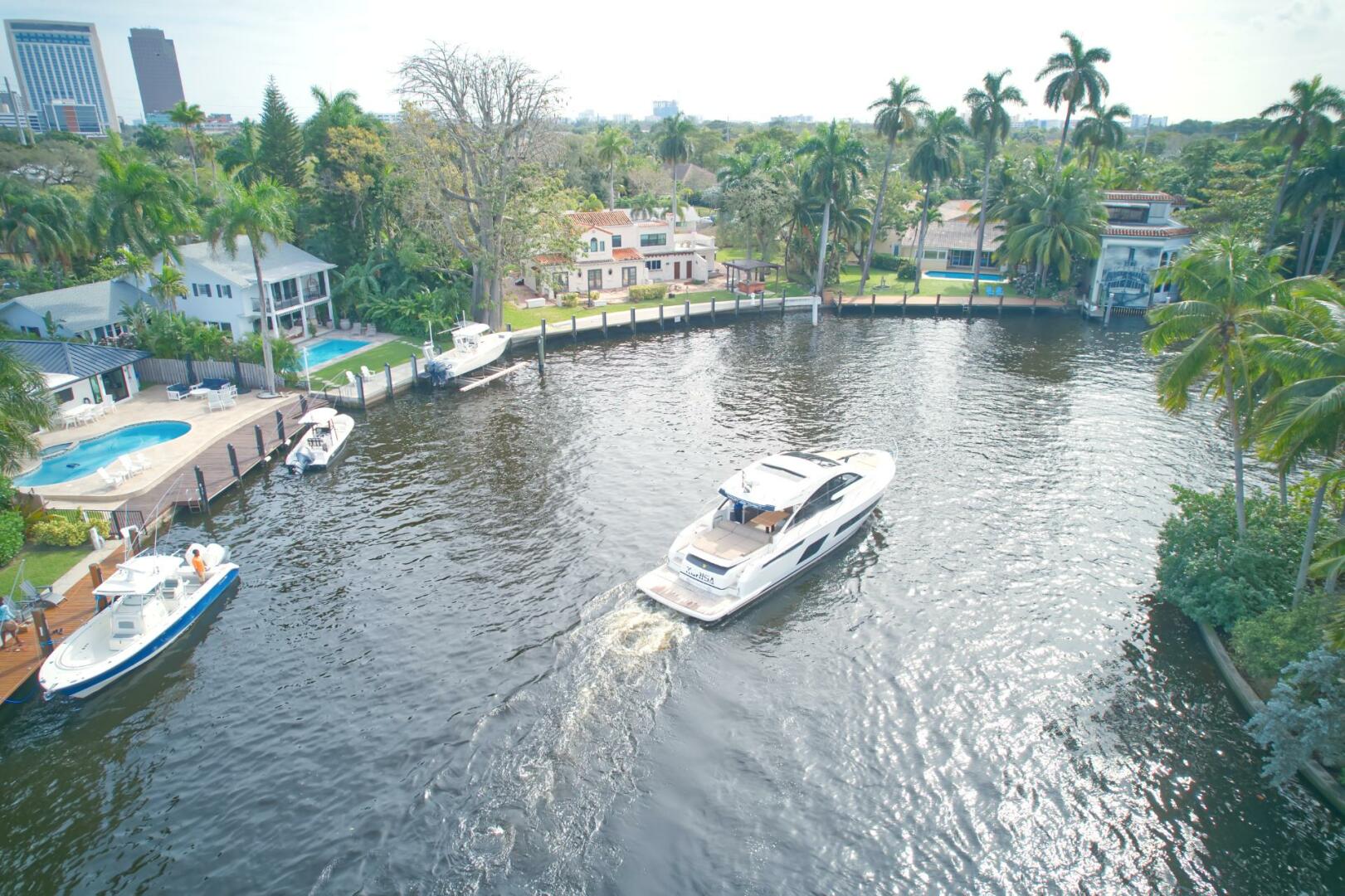 Slide: The Image of Fairline Targa 53 OPEN 2018 - 4248090