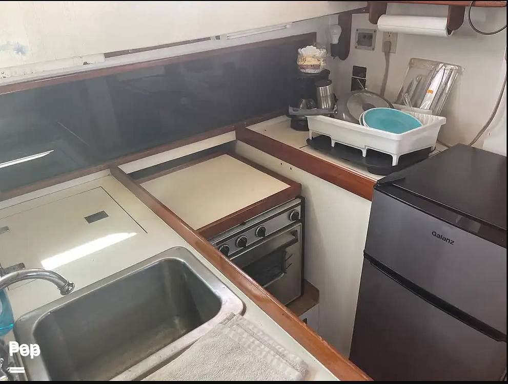 Slide: The Image of Galley Stove/galley Sink - 19