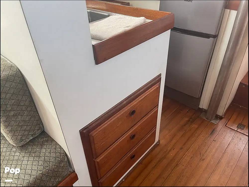Slide: The Image of Cabinets - 20
