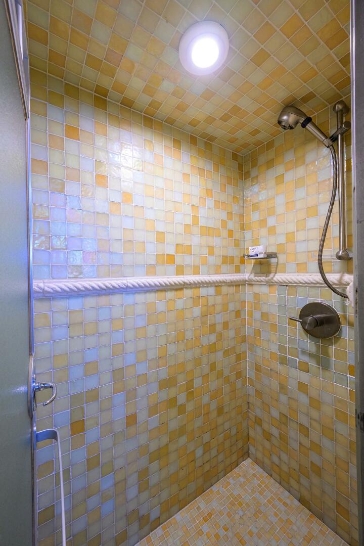 Slide: The Image of Port Side Shower   - 5223445