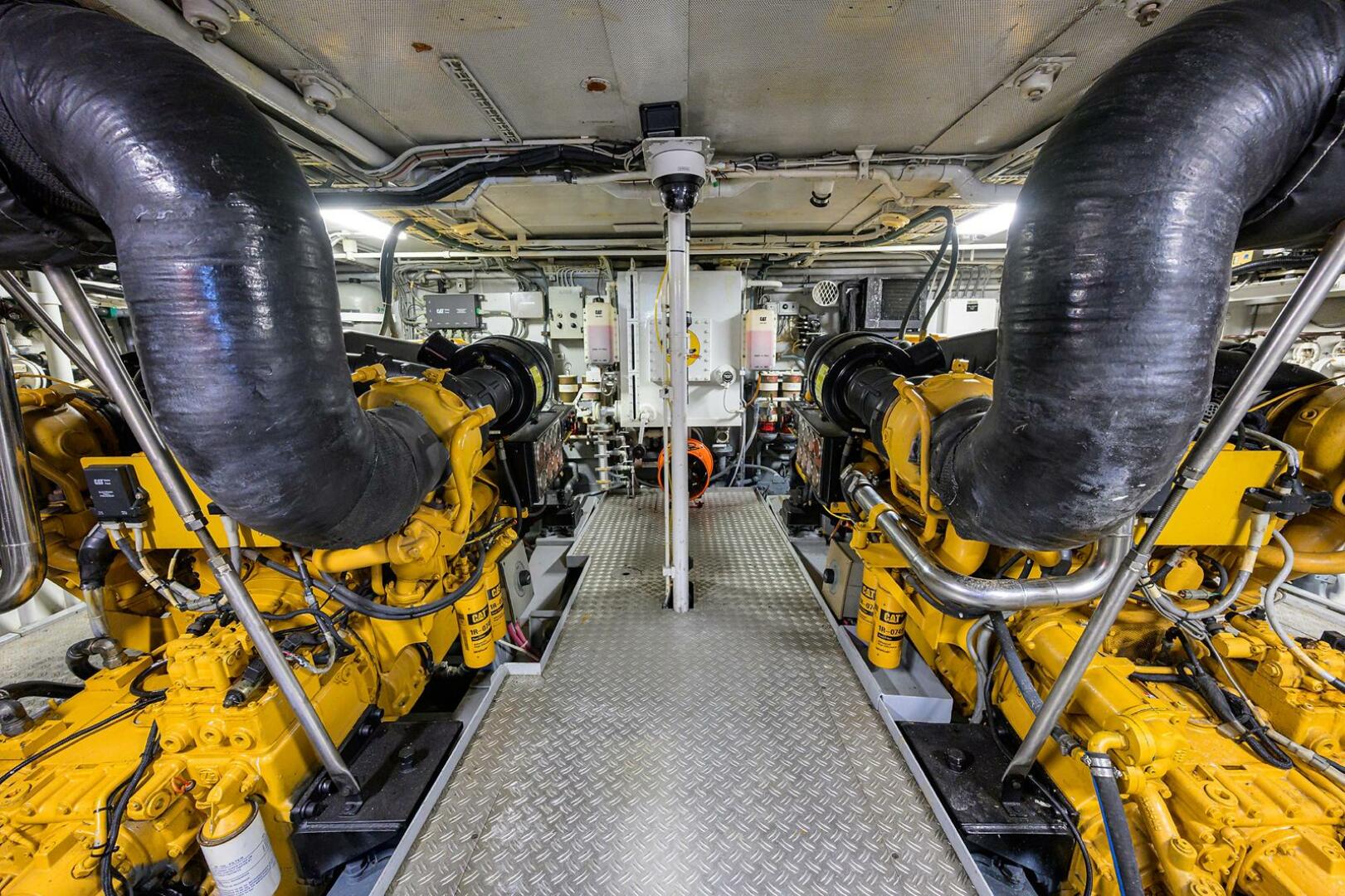 Slide: The Image of Engine Room   - 5223501