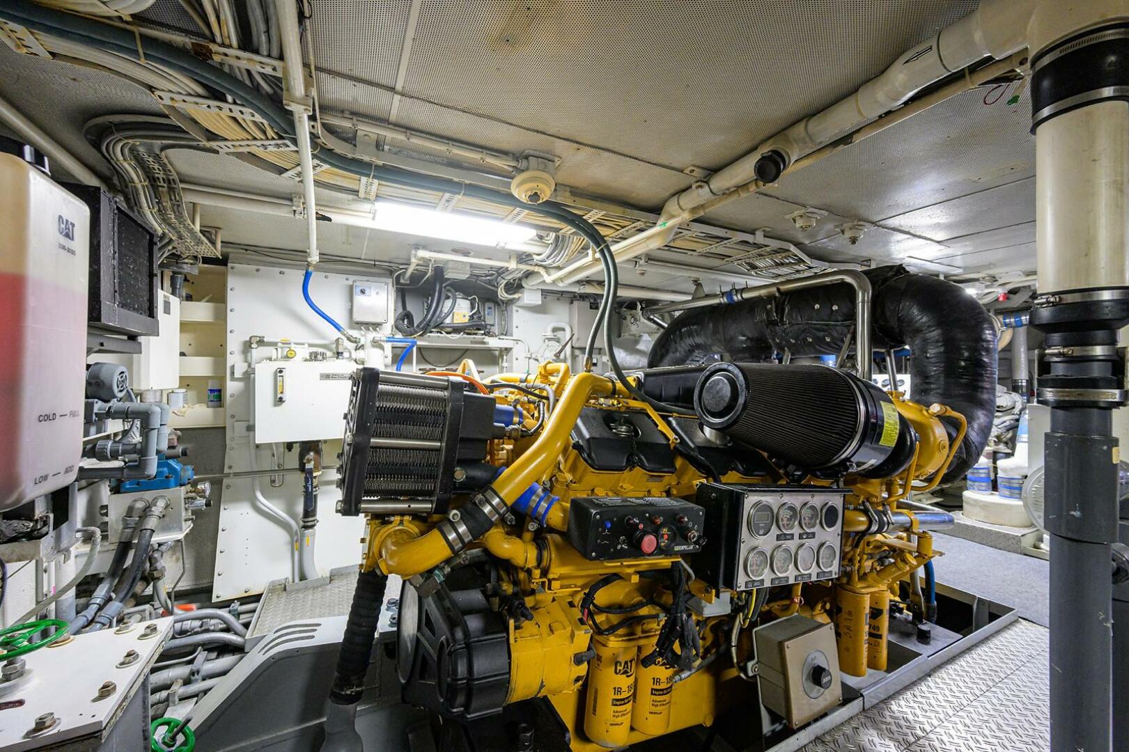 Slide: The Image of Starboard Engine   - 5223503