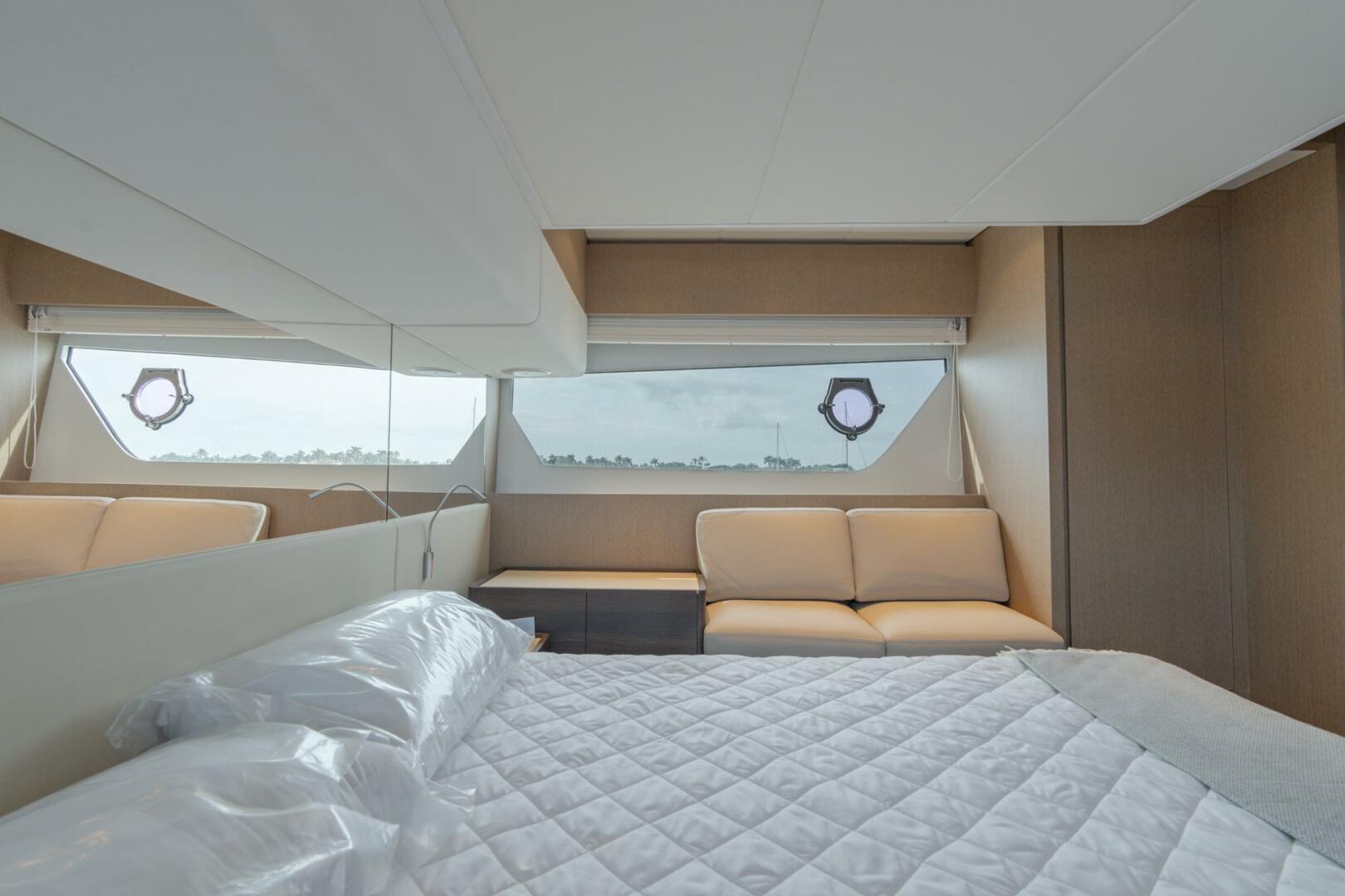 Slide: The Image of Ferretti Yachts 50 FLY 2023 - 4154035