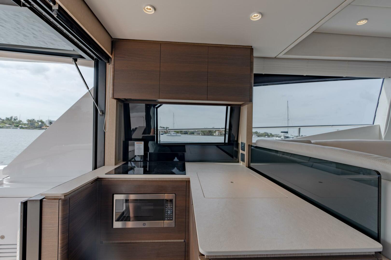 Slide: The Image of Ferretti Yachts 50 FLY 2023 - 4154048