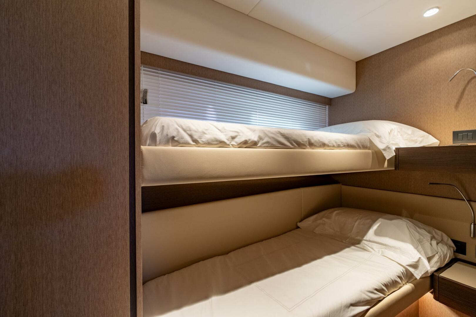 Slide: The Image of Ferretti Yachts 50 FLY 2023 - 4154054