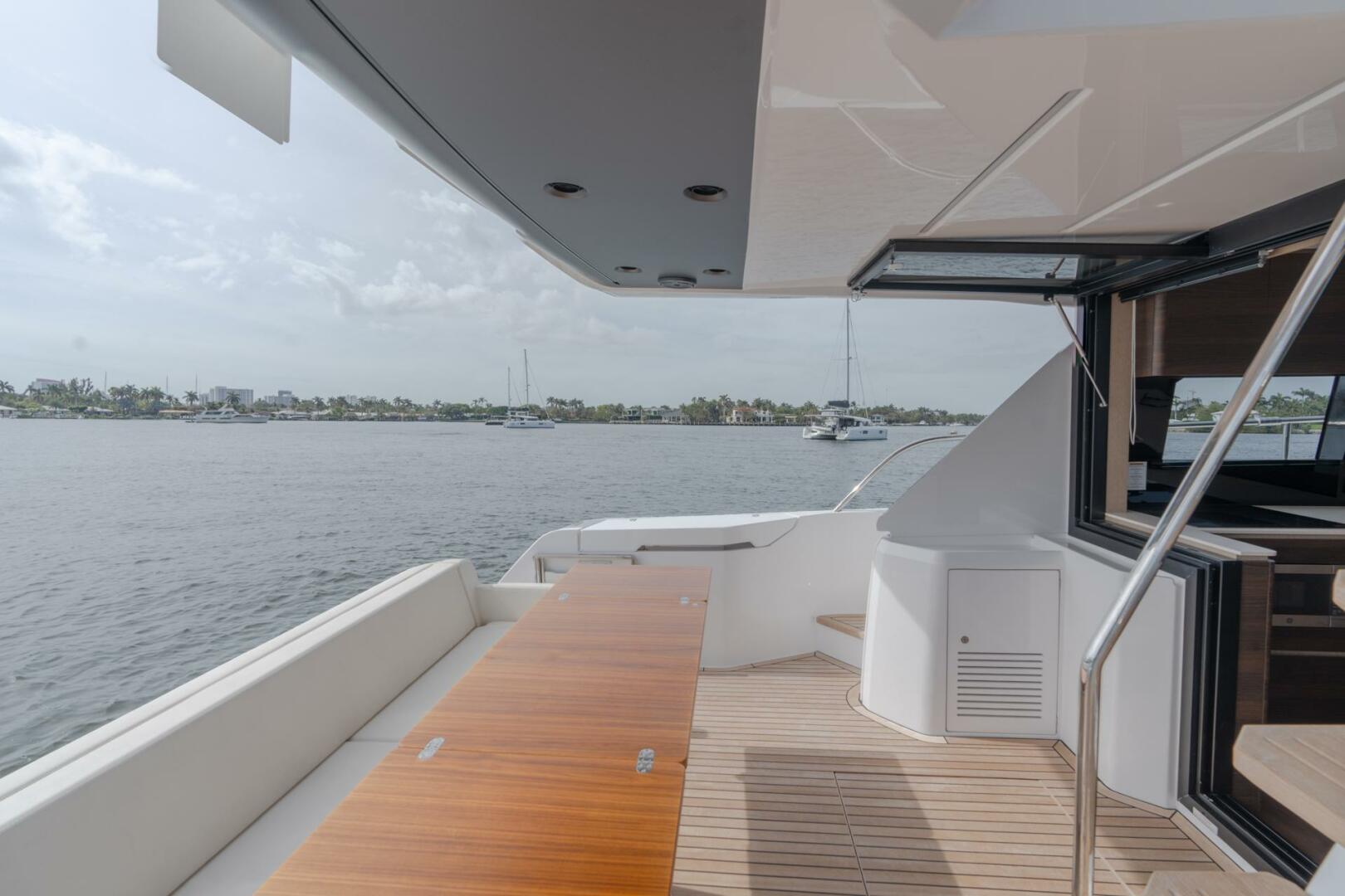 Slide: The Image of Ferretti Yachts 50 FLY 2023 - 4154056