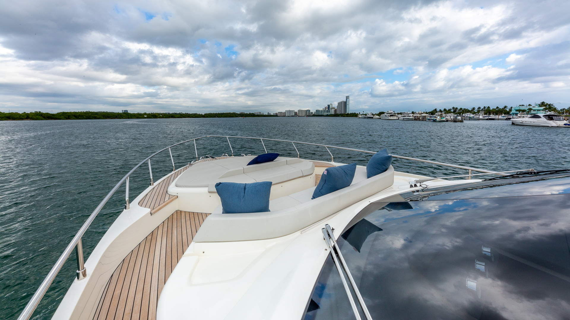 Slide: The Image of Ferretti 55 HAVEN - Bow 2021 Ferretti 55 550 HAVEN - 3217389