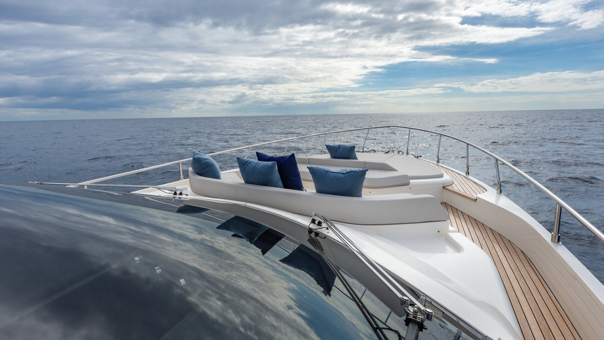 Slide: The Image of Ferretti 55 HAVEN - Bow 2021 Ferretti 55 550 HAVEN - 3217390