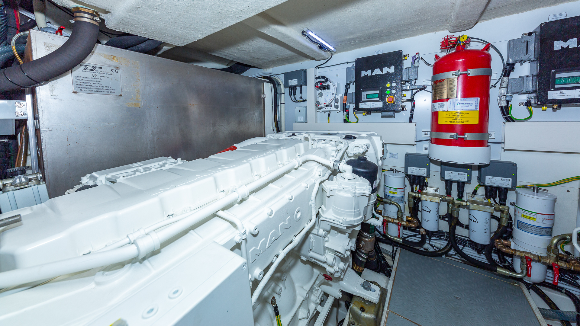 Slide: The Image of Ferretti 55 HAVEN - Engine Room 2021 Ferretti 55 550 HAVEN - 3217421