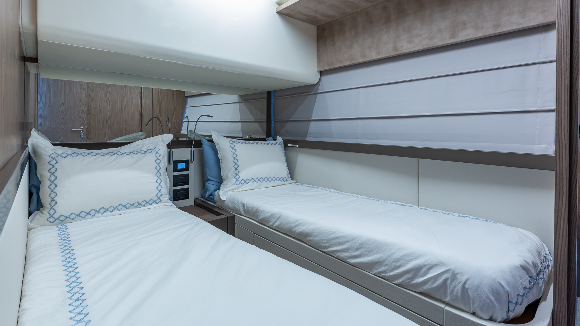 Slide: The Image of Ferretti 55 HAVEN - Stateroom 2021 Ferretti 55 550 HAVEN - 3217358