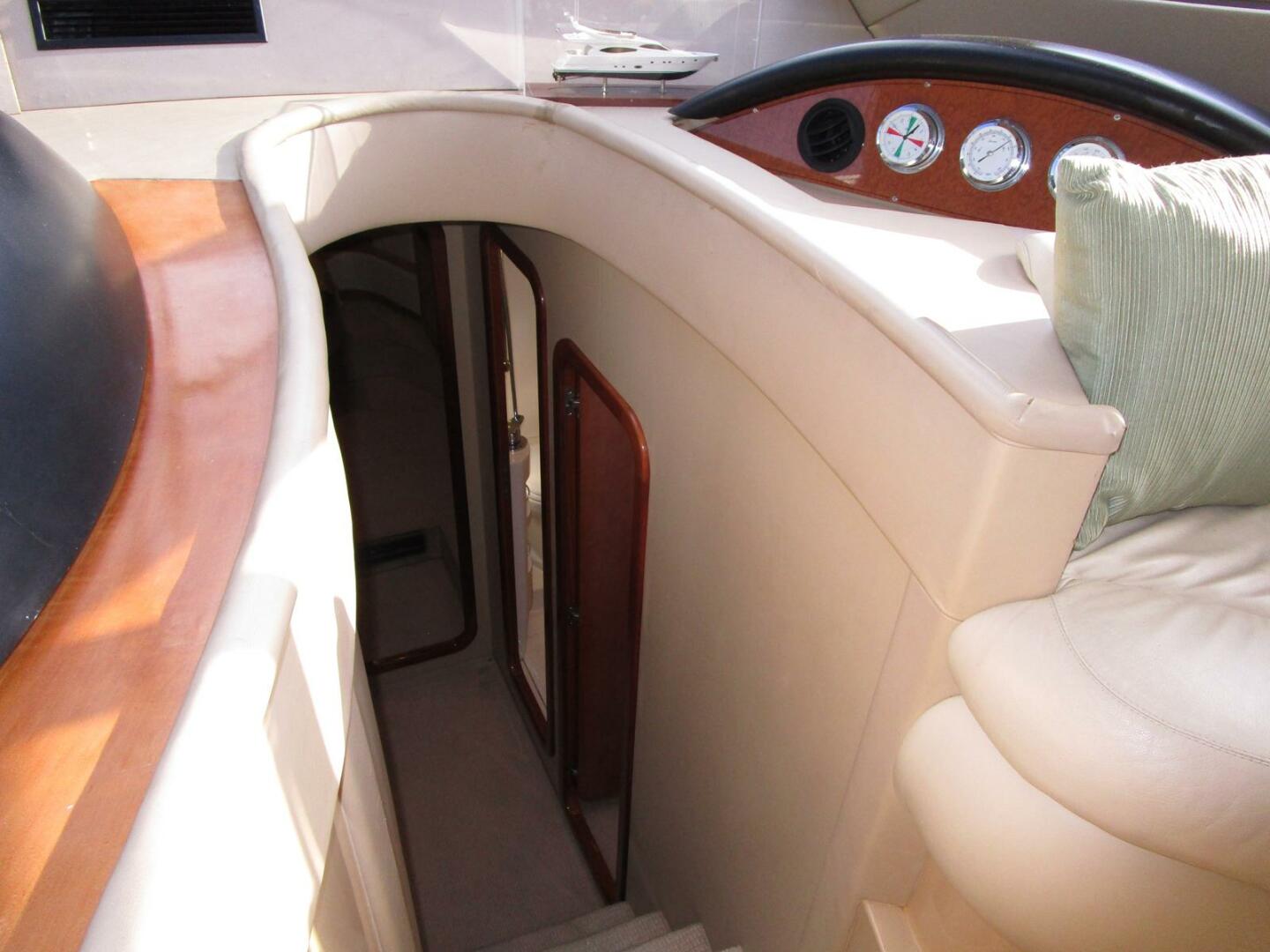 Slide: The Image of Companionway      - 4241336