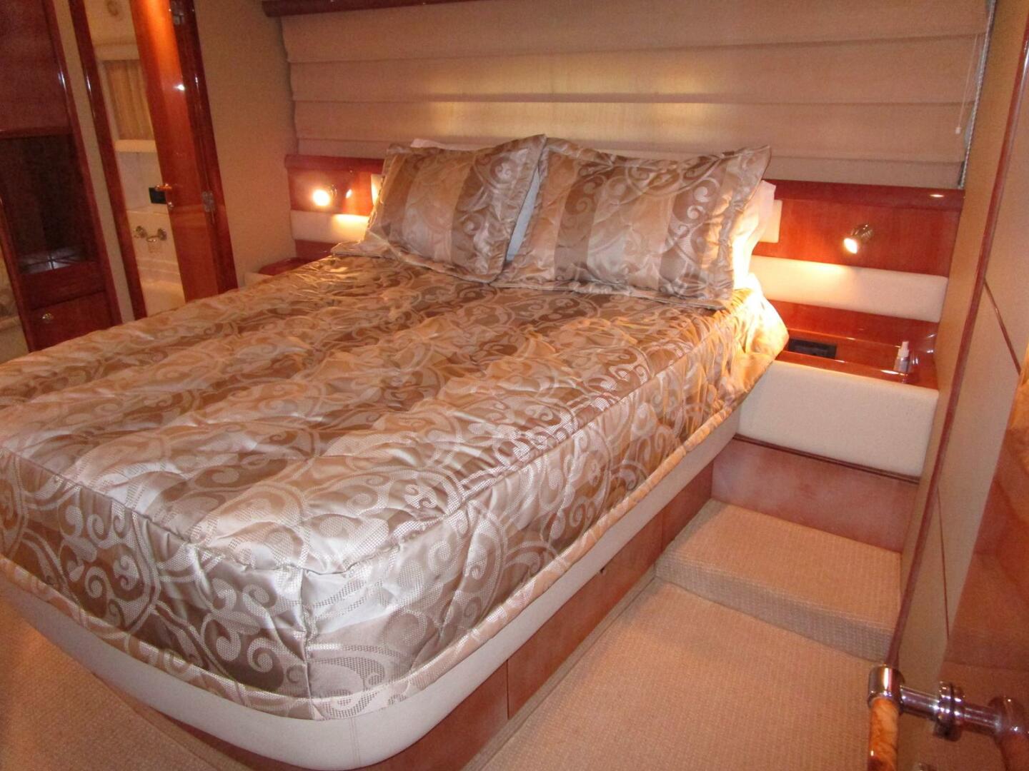 Slide: The Image of Master Looking Outboard     - 4241341