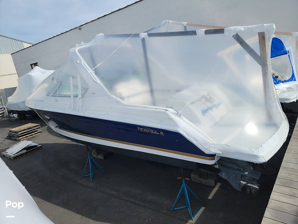 Slide: The Image of Formula 280 BR 2004 - 14061326