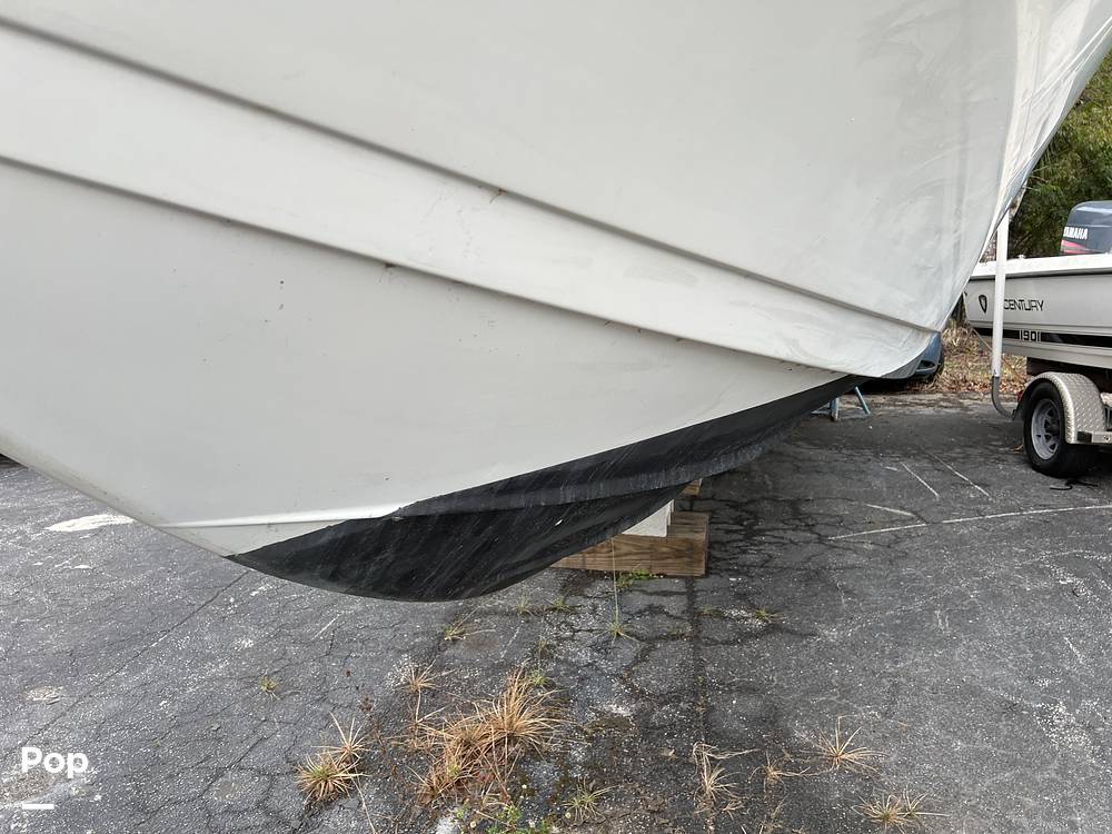 Slide: The Image of Hull Has No Damage Just Needs Cleaning - 15087808