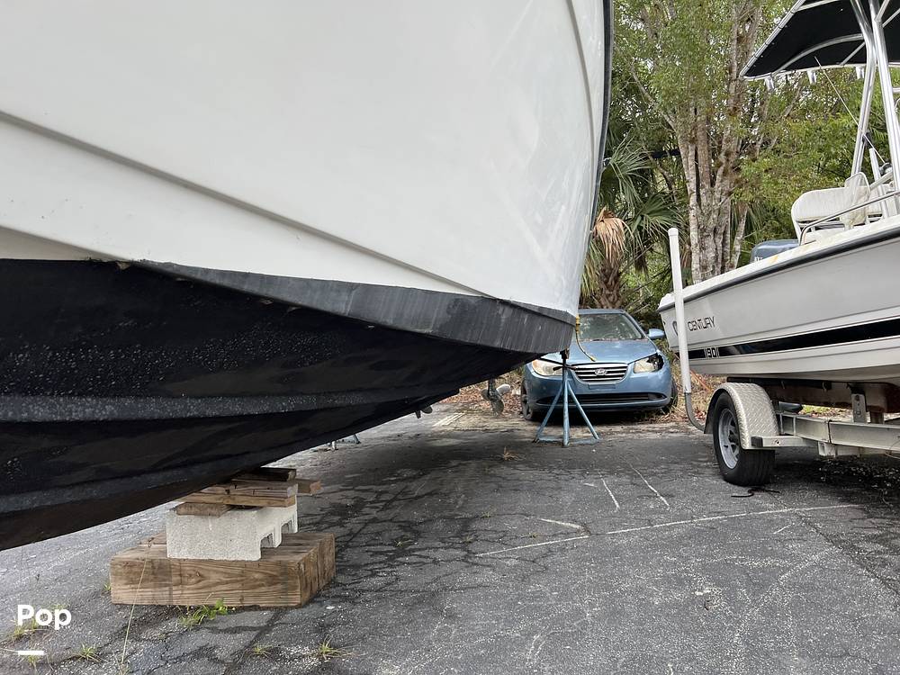 Slide: The Image of Hull Has No Damage Just Needs Cleaning - 15087813