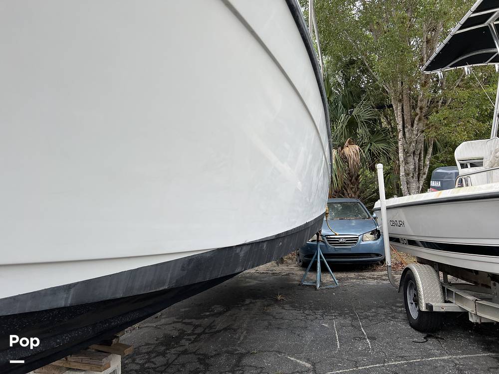 Slide: The Image of Hull Has No Damage Just Needs Cleaning - 15087814