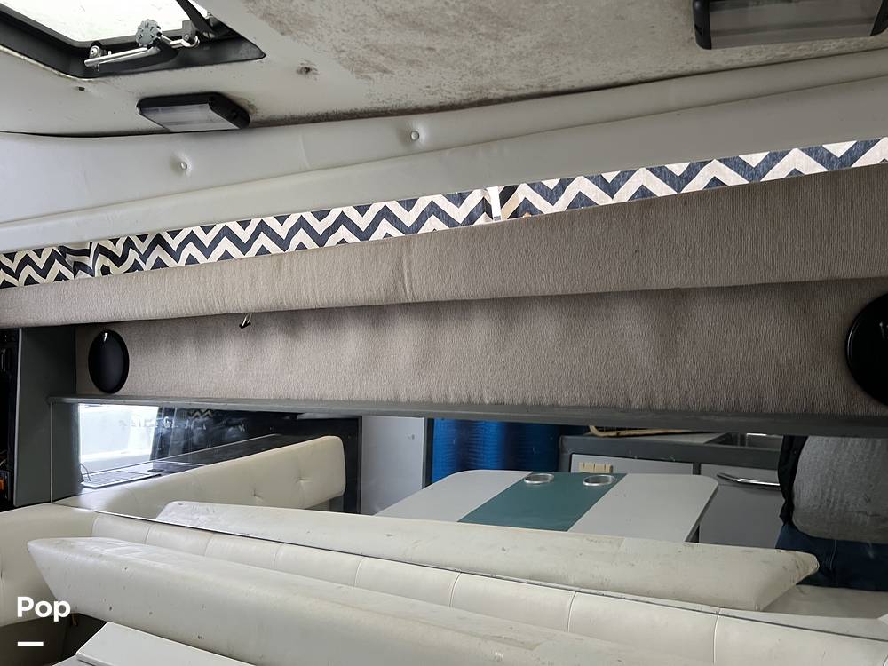 Slide: The Image of Interior OK Needs Clean - 15087825