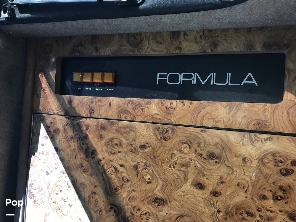 Slide: The Image of Formula 302-SR1 1984 - 6395315