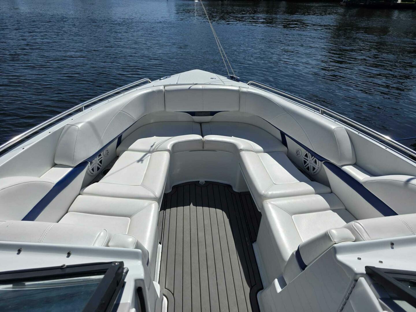 Slide: The Image of Formula 310 Bowrider 2008 - 5104644