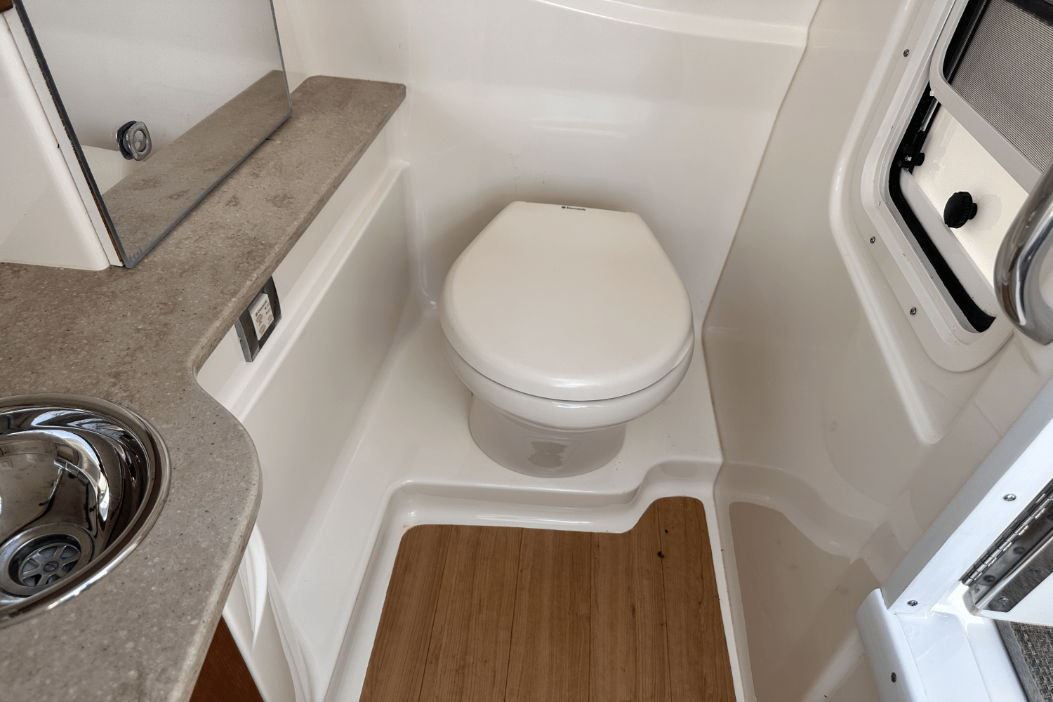 Slide: The Image of Formula 310 BOWRIDER 2015 - 11