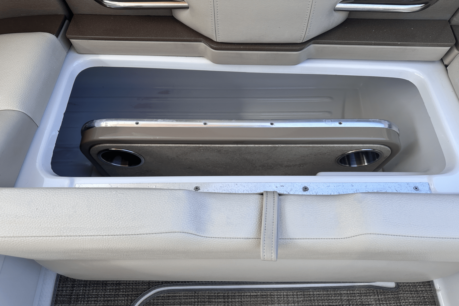 Slide: The Image of Formula 310 BOWRIDER 2015 - 19