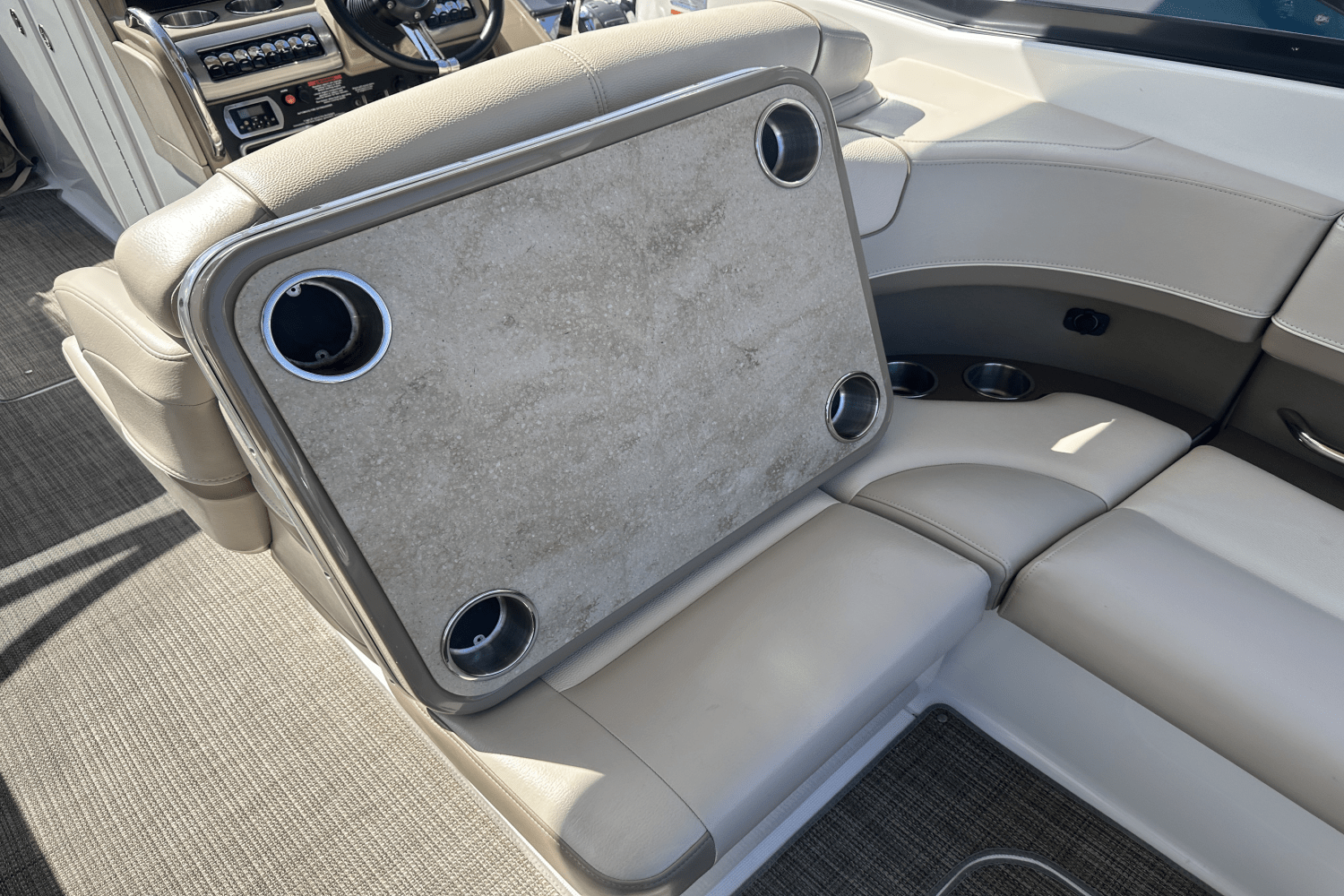 Slide: The Image of Formula 310 BOWRIDER 2015 - 20
