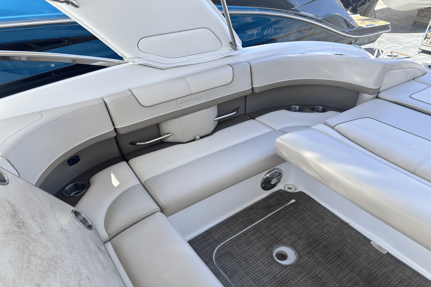 Slide: The Image of Formula 310 BOWRIDER 2015 - 5
