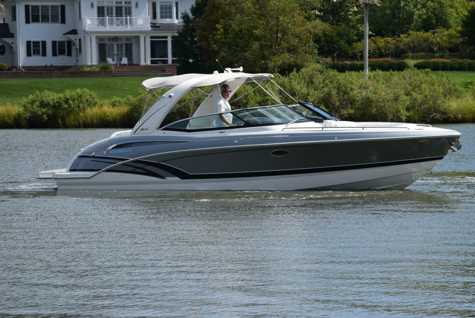 Slide: The Image of Formula 310 Bowrider 2016 - 4615329
