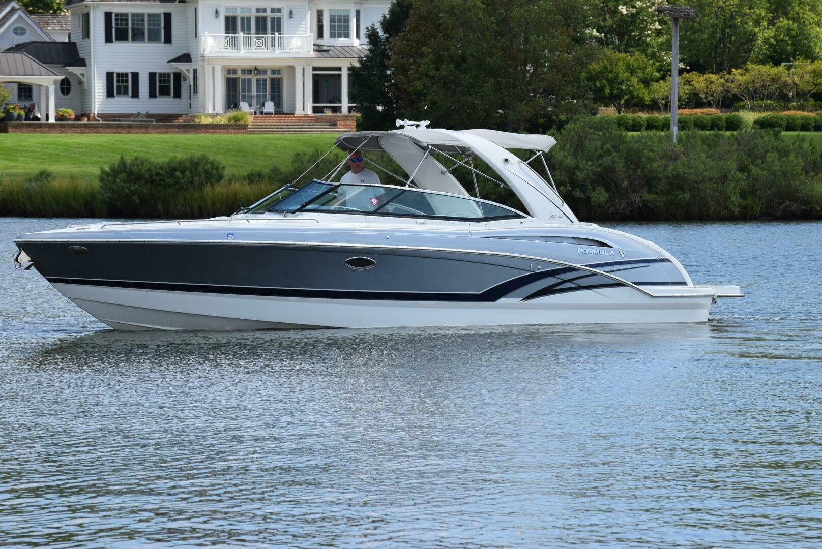 Slide: The Image of Formula 310 Bowrider 2016 - 4615304