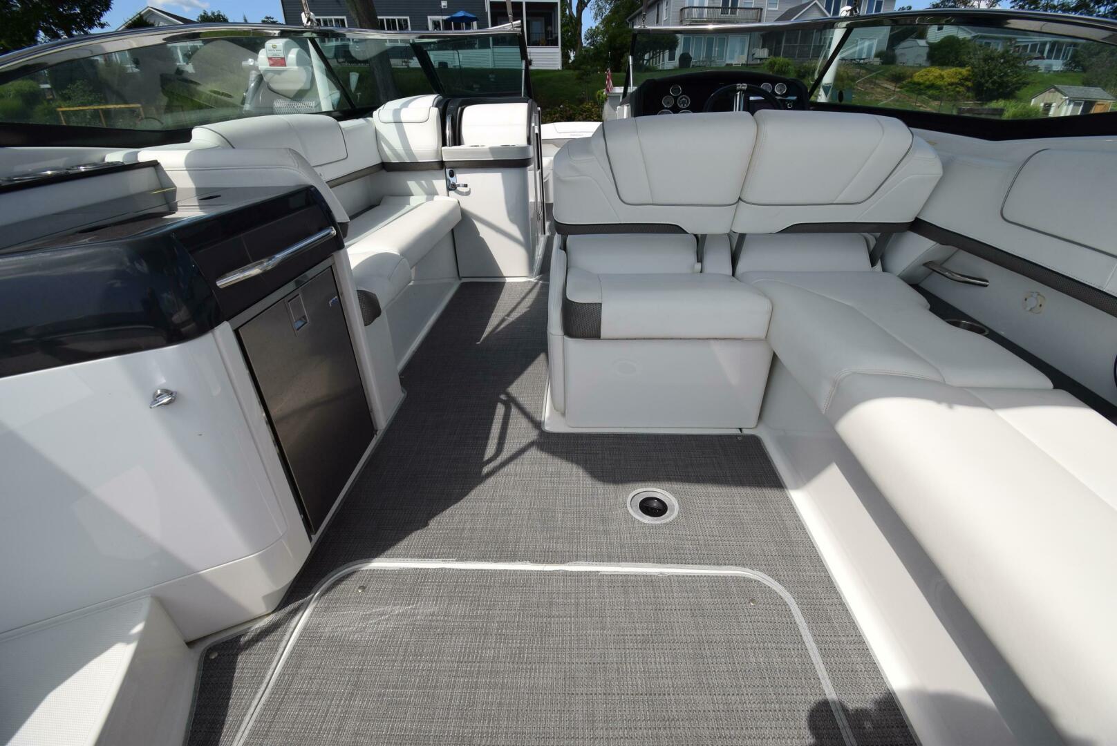 Slide: The Image of Formula 310 Bowrider 2016 - 4615384