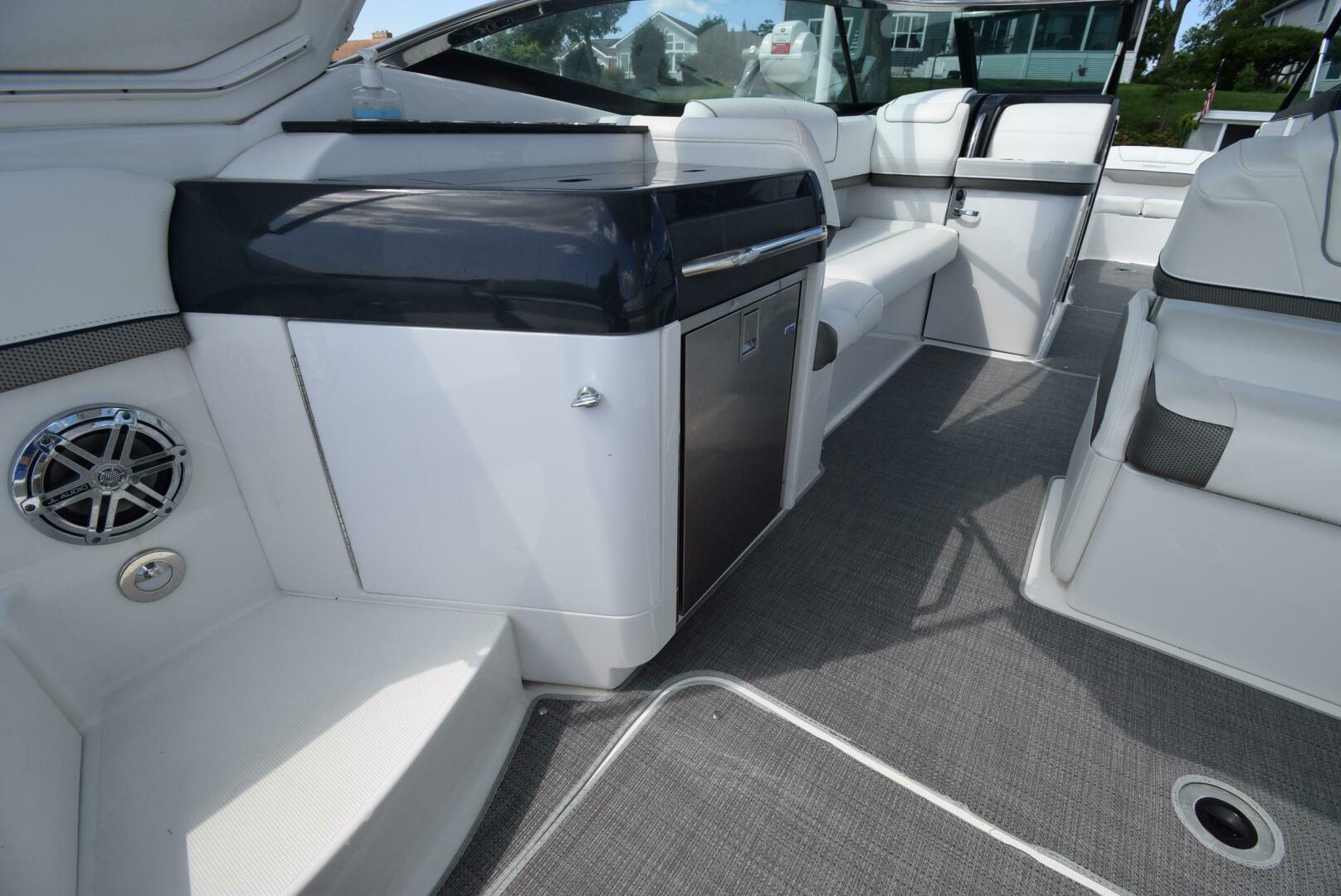 Slide: The Image of Formula 310 Bowrider 2016 - 4615390