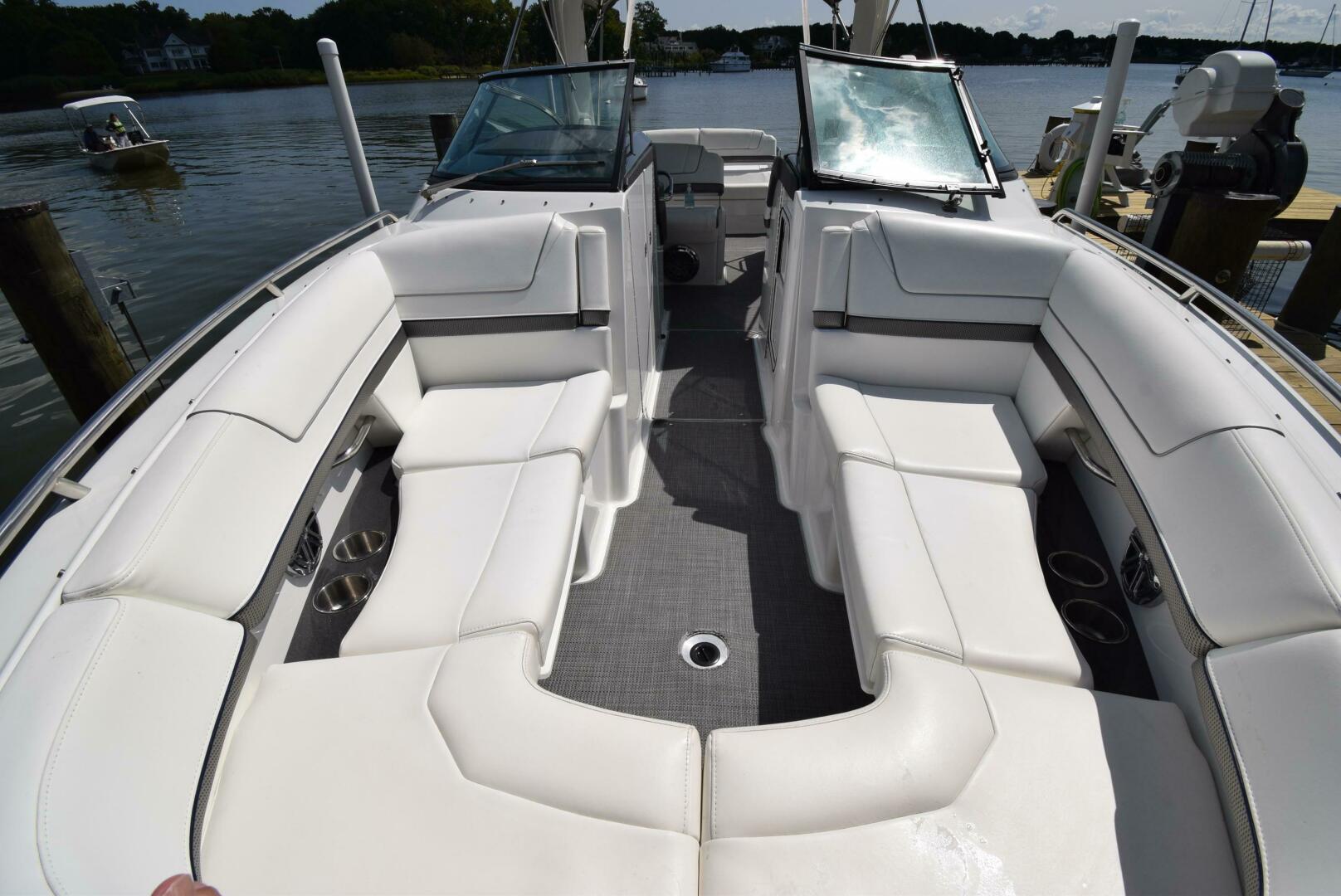 Slide: The Image of Formula 310 Bowrider 2016 - 4615442