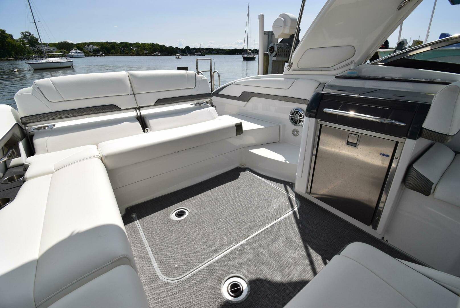 Slide: The Image of Formula 310 Bowrider 2016 - 4615461