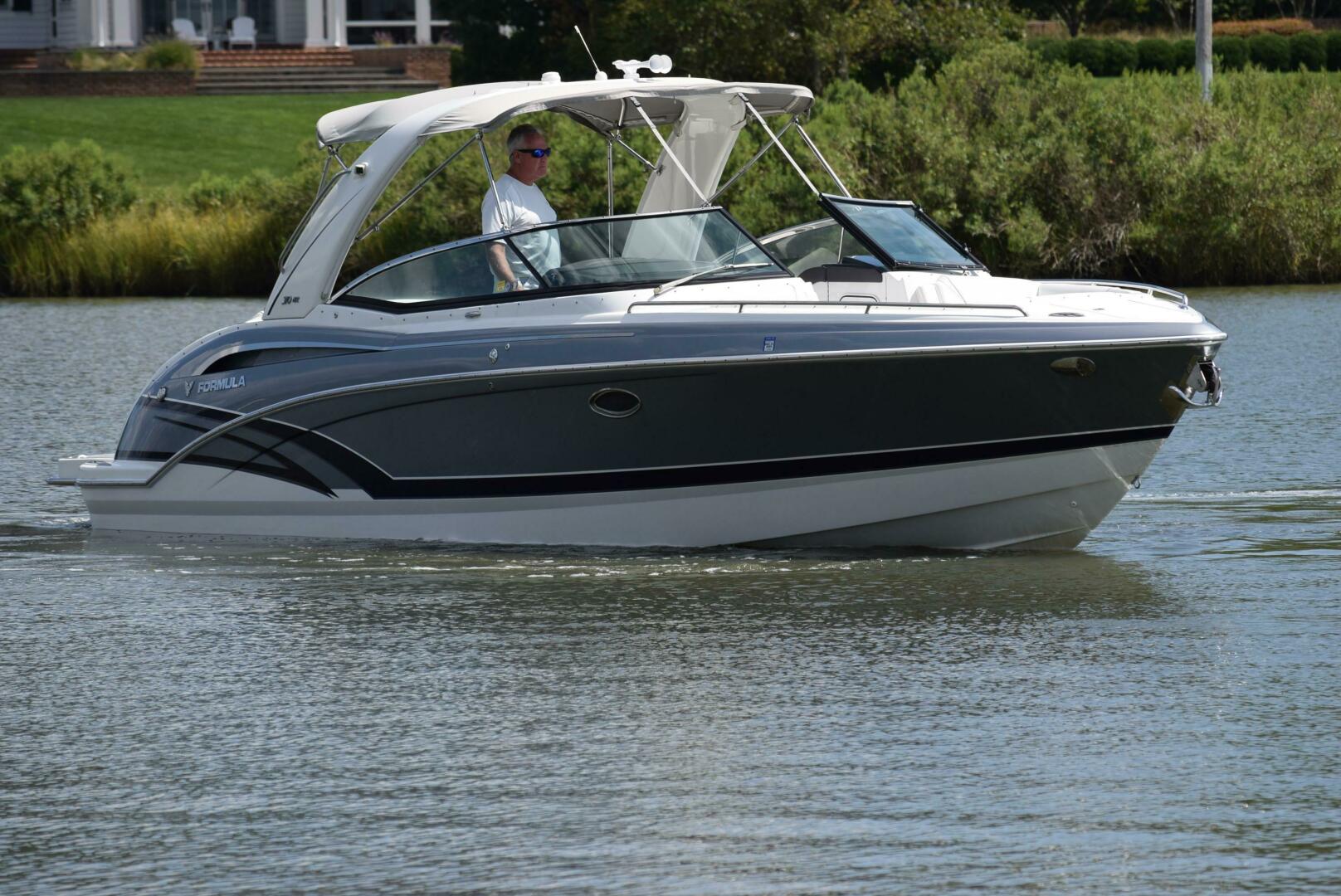 Slide: The Image of Formula 310 Bowrider 2016 - 4615321