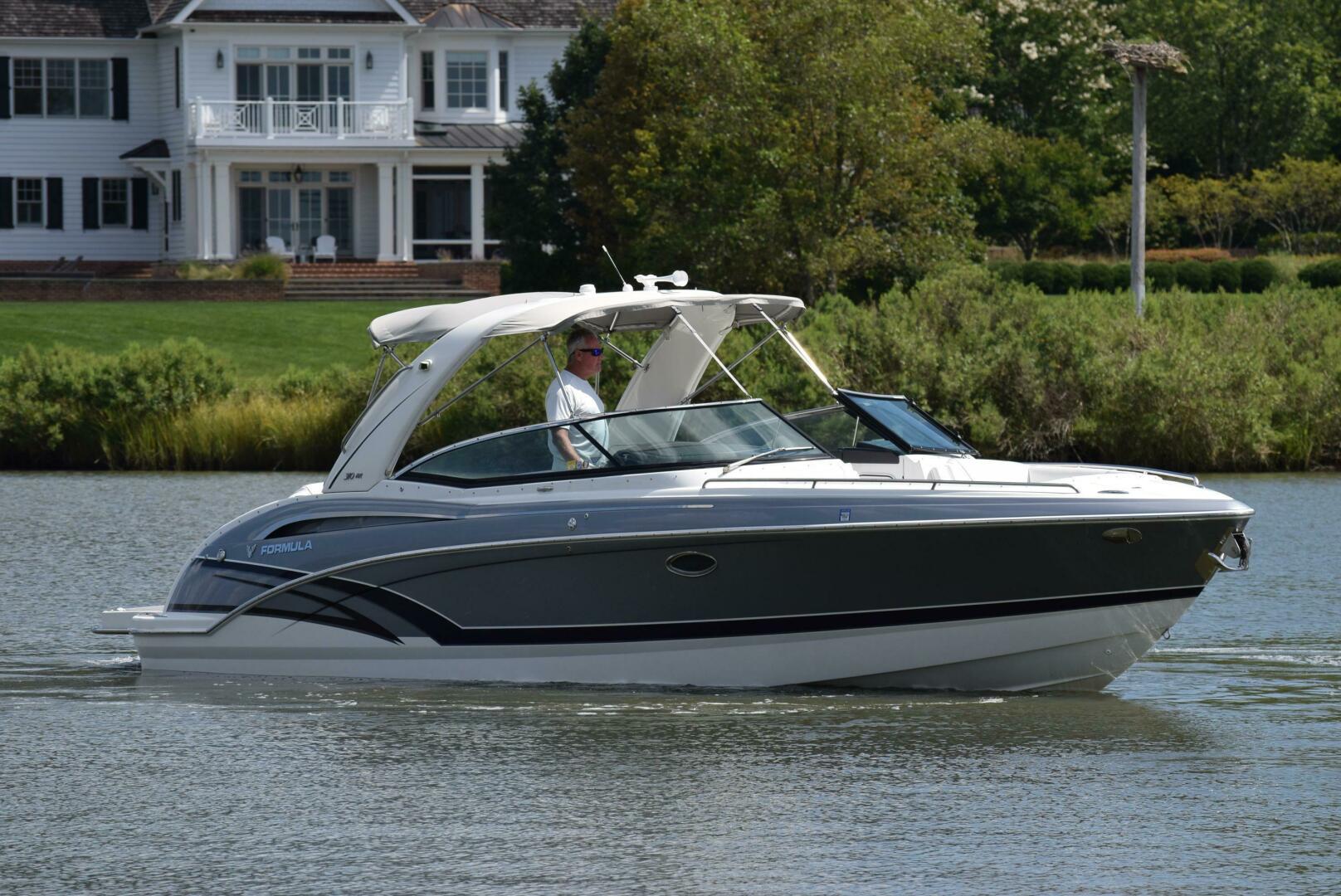 Slide: The Image of Formula 310 Bowrider 2016 - 4615324